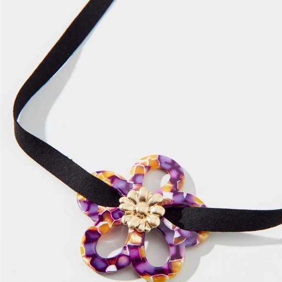 Betty Floral Corded Necklace - Picture 3 of 4